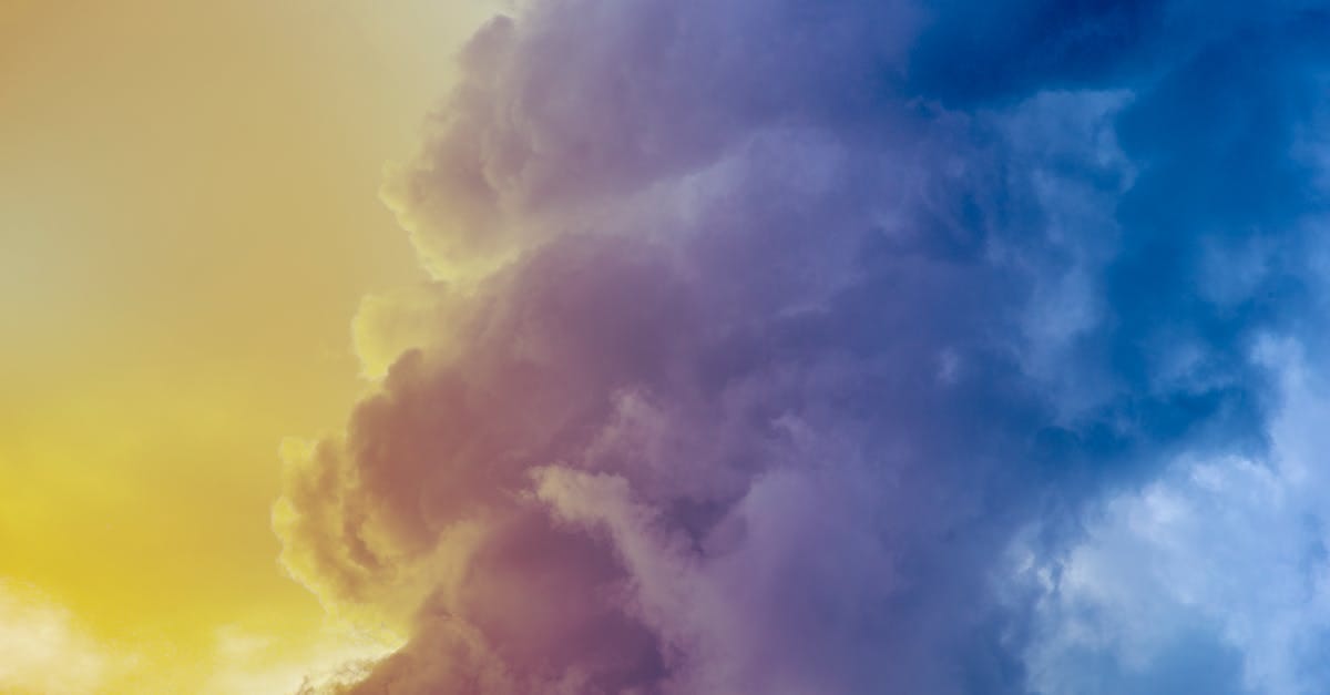 explore the fascinating world of color transitioning, where hues blend and evolve seamlessly. discover techniques, tips, and inspiration for creating stunning gradients in your art, design, and projects.