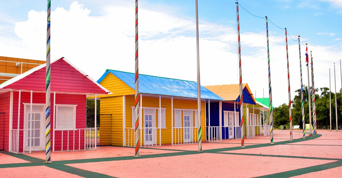 Using Color to Define Spaces in Open Layouts 2 explore the vibrant world of color in this insightful guide. discover how colors influence feelings, perceptions, and creativity, and learn how to effectively use color in art, design, and everyday life.