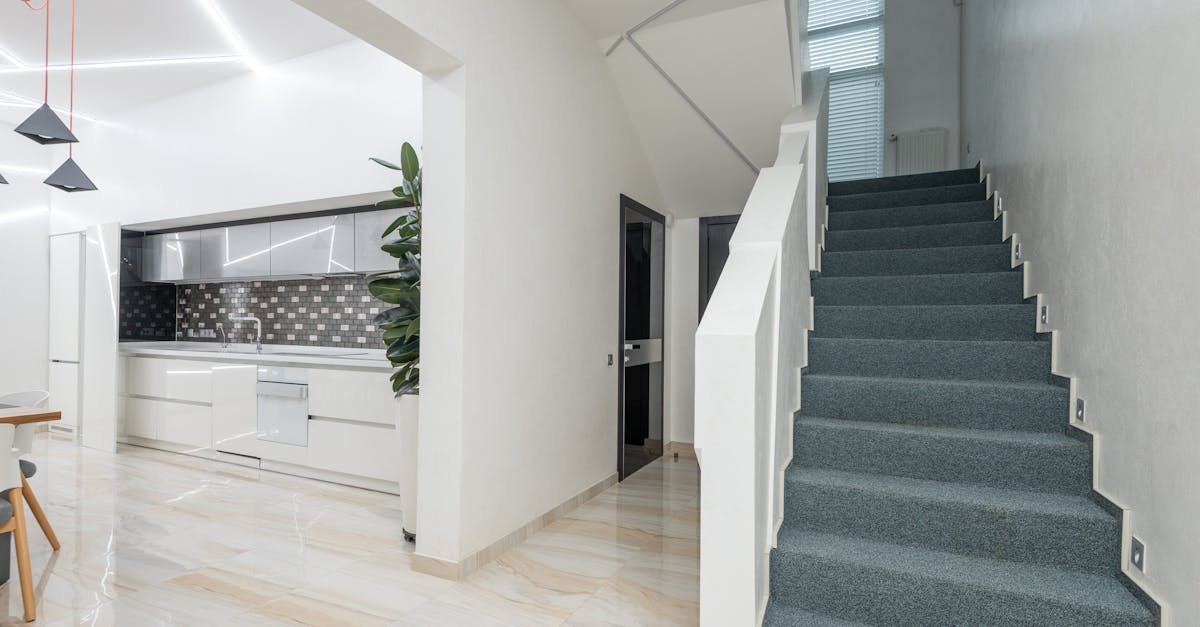 explore a variety of stunning stair designs that enhance the aesthetic of your home. from modern to traditional styles, find inspiration to elevate your interior spaces with unique and stylish staircase solutions.
