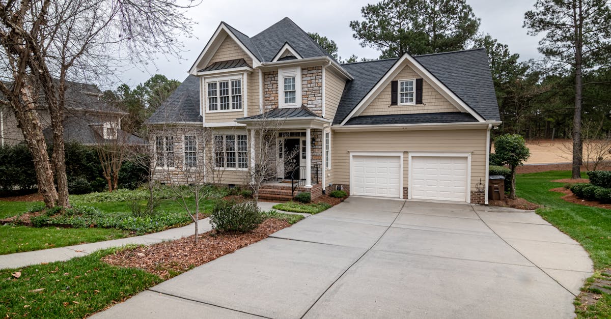 discover expert tips and ideas to boost your home's curb appeal. learn how to enhance your exterior, increase property value, and make a great first impression with simple updates and landscaping inspiration.